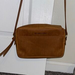 Portland Leather Tan Messenger Bag